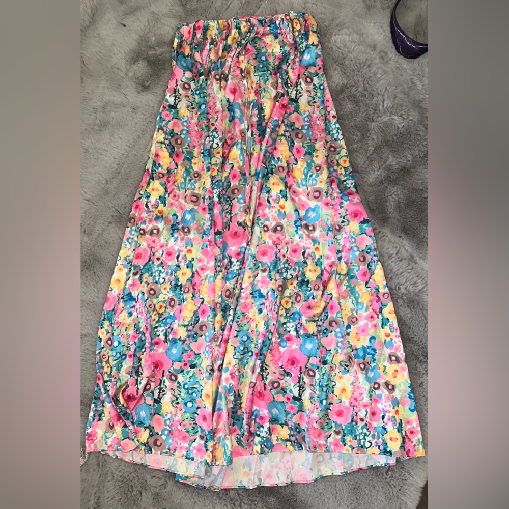 Beginning Boutique. Elm floral maxi skirt only size 2. New without Tags - Picture 7 of 7